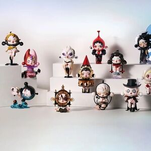 Pop Mart SKULLPANDA Image Of Reality Series Figures The Paradox